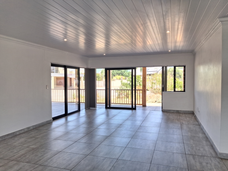 3 Bedroom Property for Sale in Stilbaai Wes Western Cape